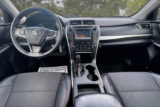 2017 Toyota Camry SE