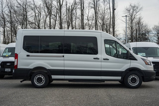 2026 Ford Transit Passenger Wagon XL