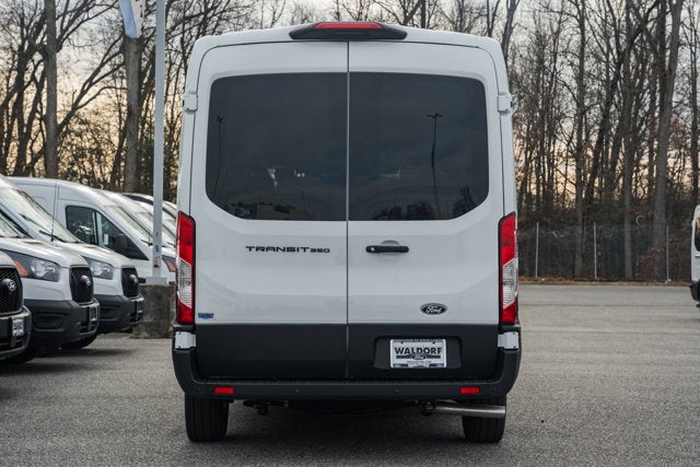 2026 Ford Transit Passenger Wagon XL