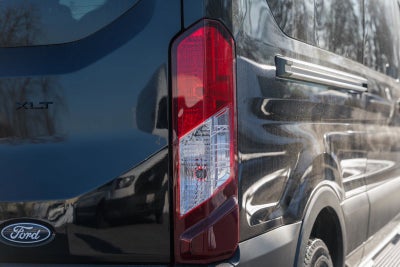 2026 Ford Transit Passenger Wagon XLT