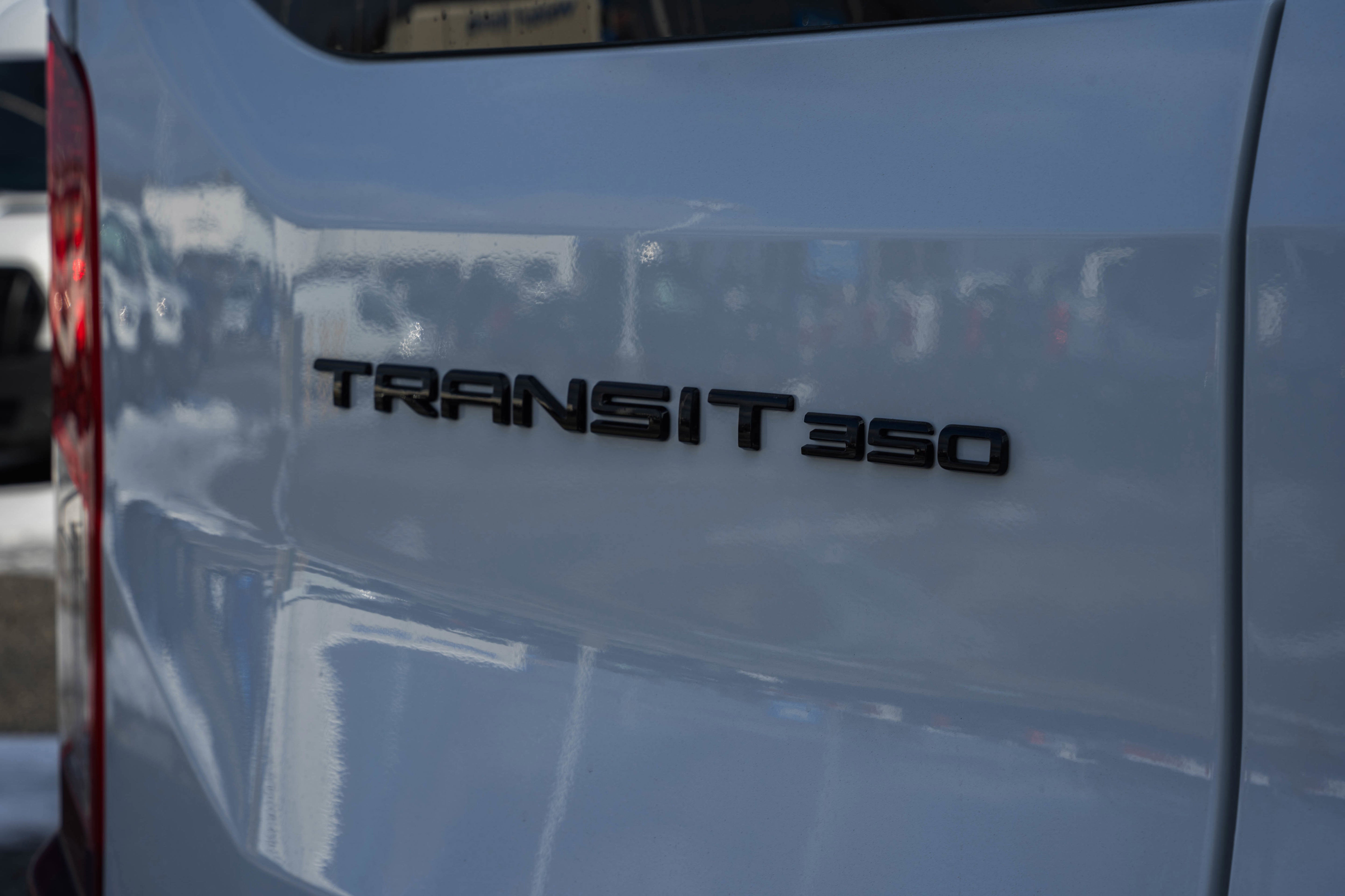 2026 Ford Transit Passenger Wagon XLT