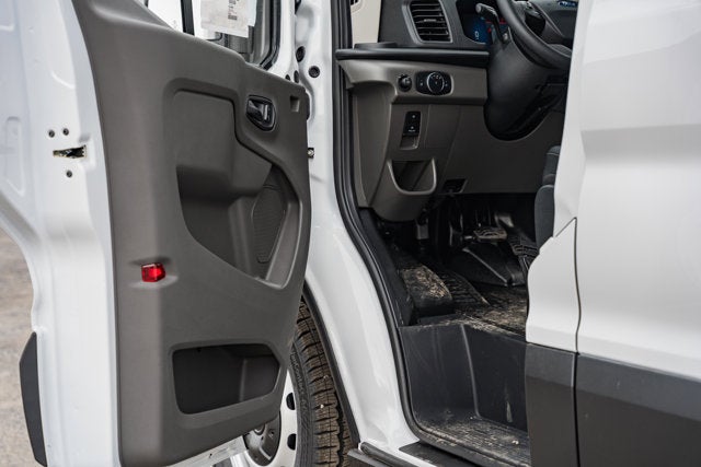 2026 Ford Transit Passenger Wagon XL