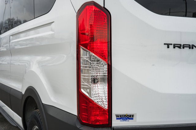 2026 Ford Transit Passenger Wagon XL