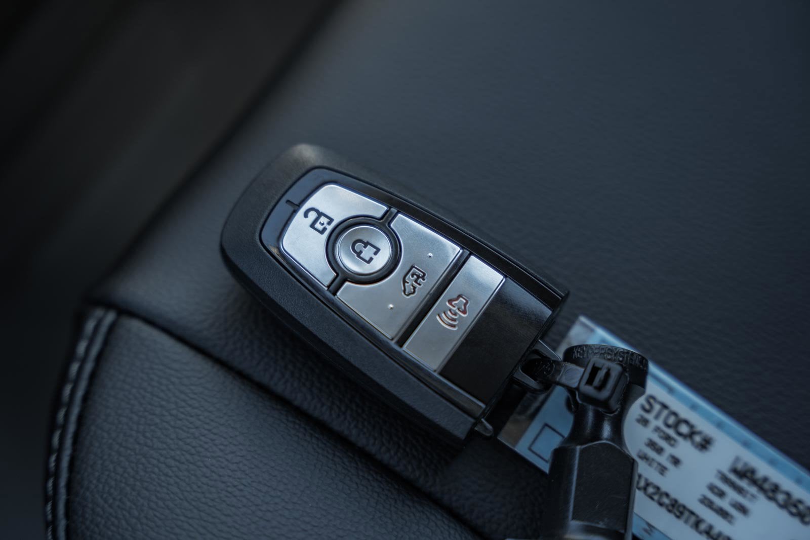 2026 Ford Transit Passenger Wagon XL