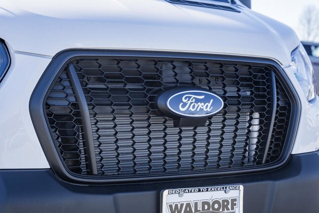 2026 Ford Transit Passenger Wagon XL