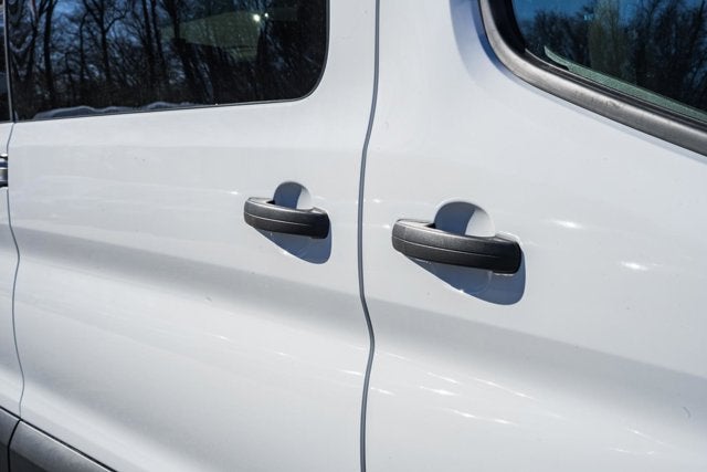 2026 Ford Transit Passenger Wagon XL