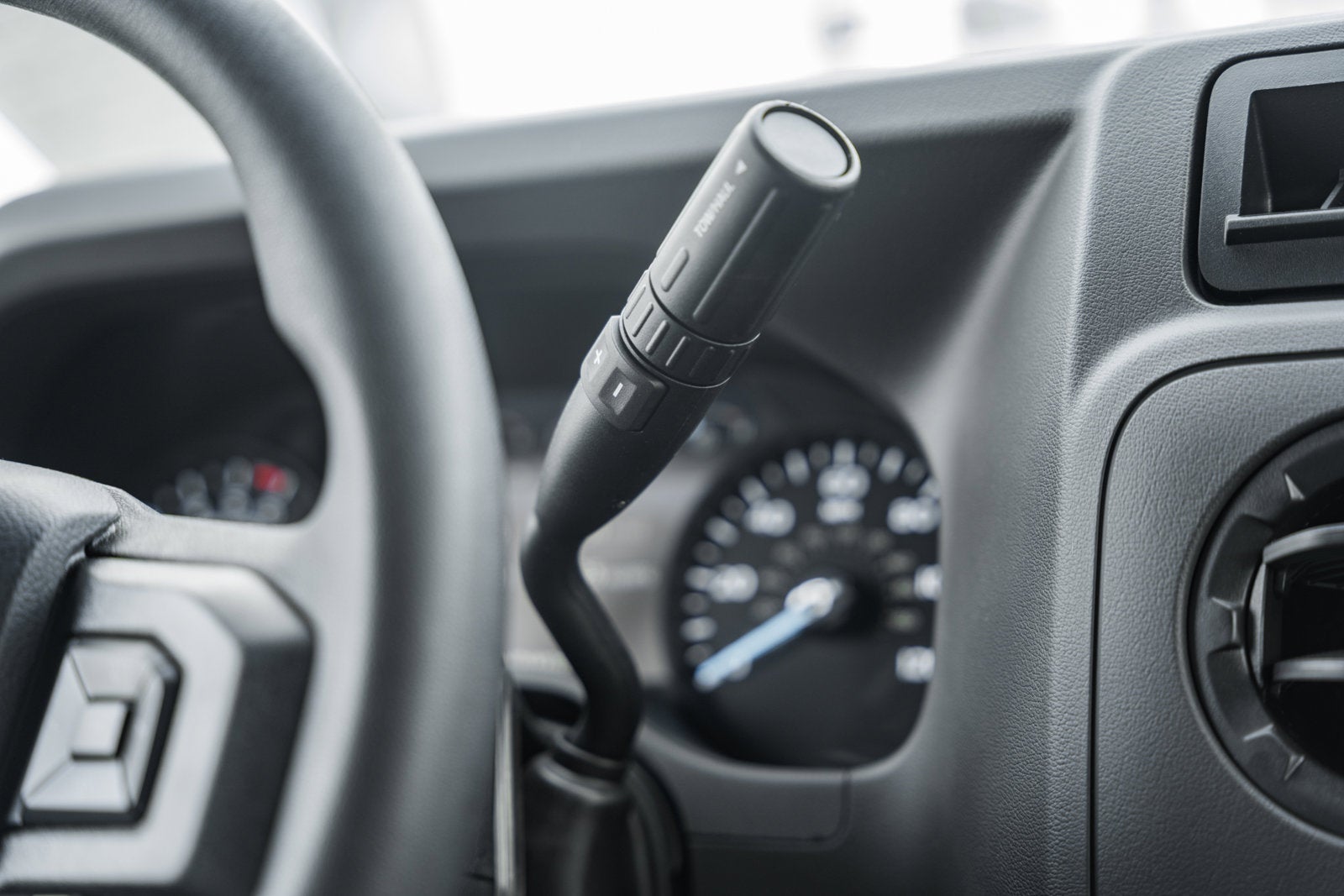 2026 Ford E-Series Cutaway E-350 SRW