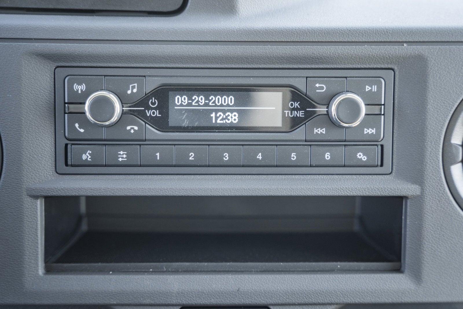 2026 Ford E-Series Cutaway E-450 DRW