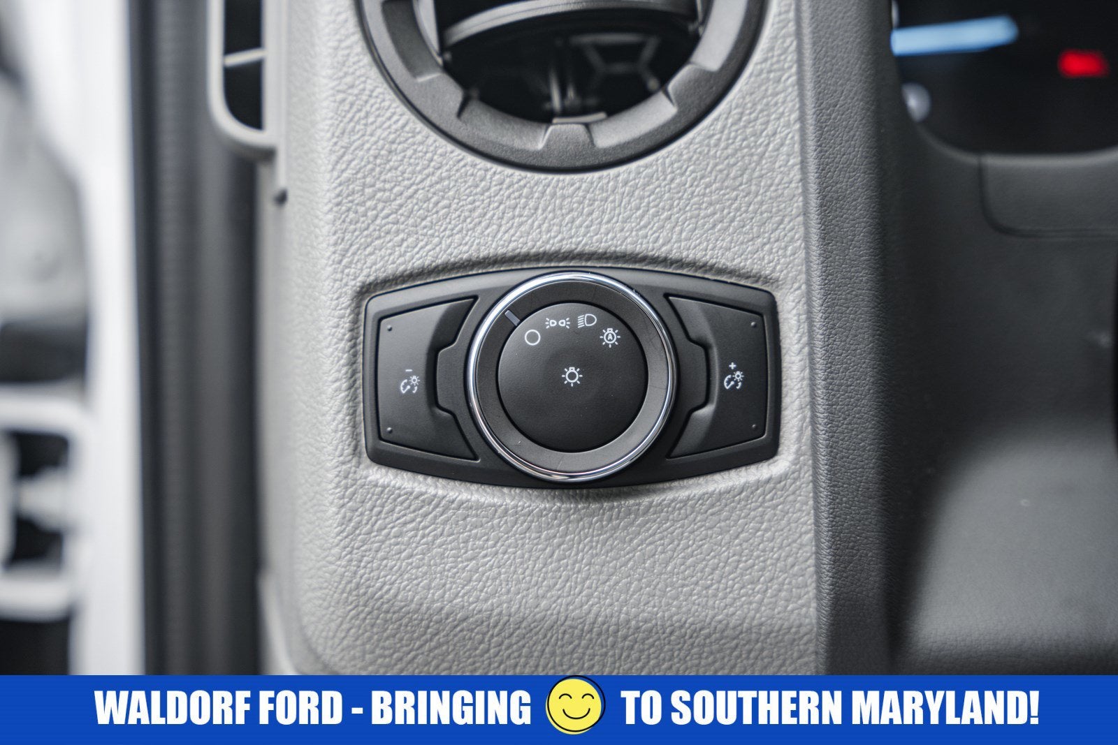 2024 Ford E-Series Cutaway Base DRW