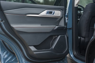 2026 Ford Explorer Active w/100A Pkg