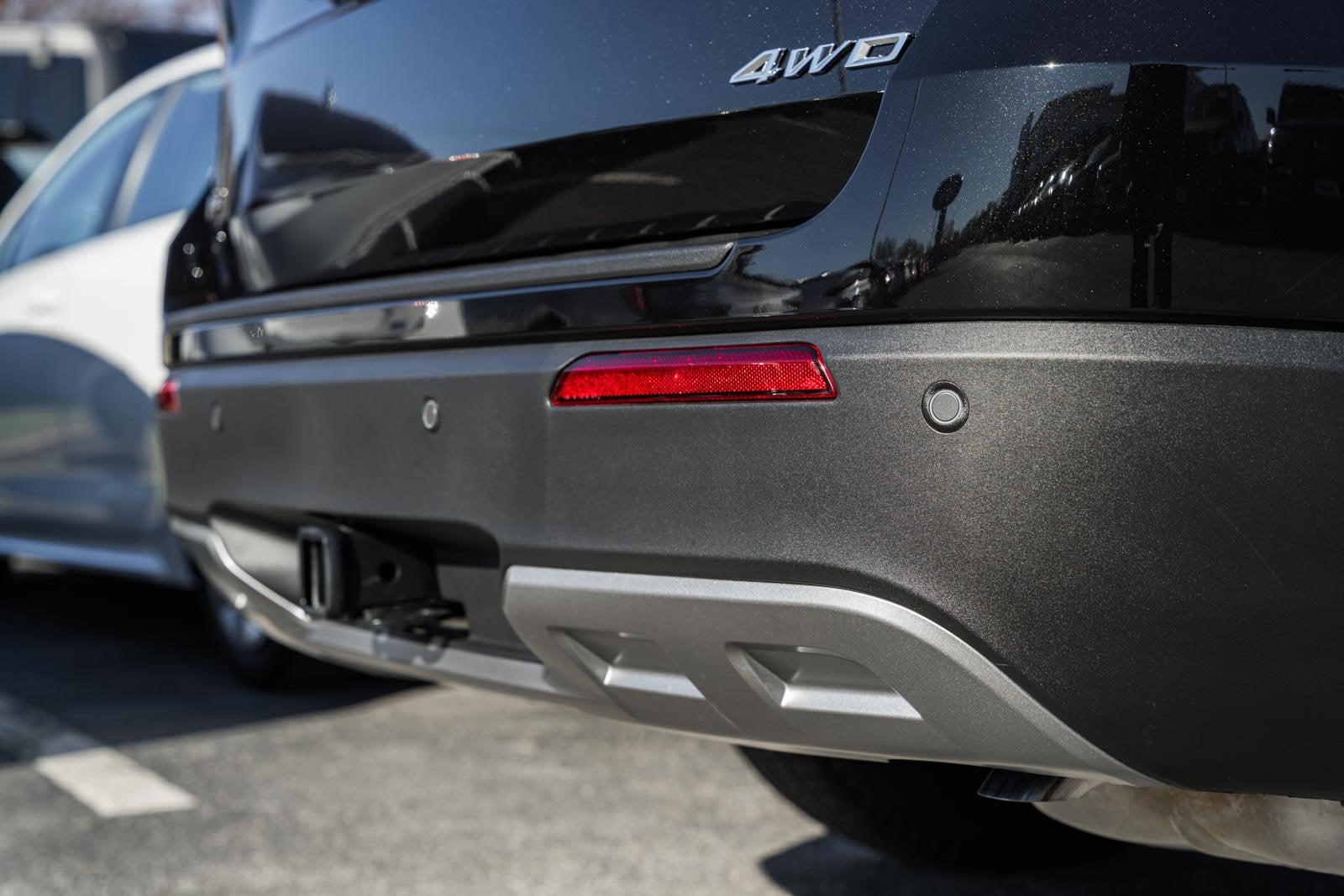 2026 Ford Explorer Active w/100A Pkg