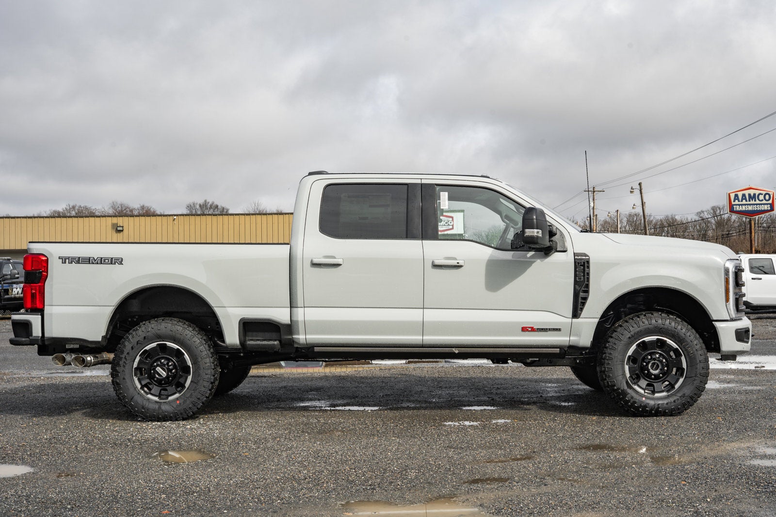 2026 Ford Super Duty F-250 SRW Platinum