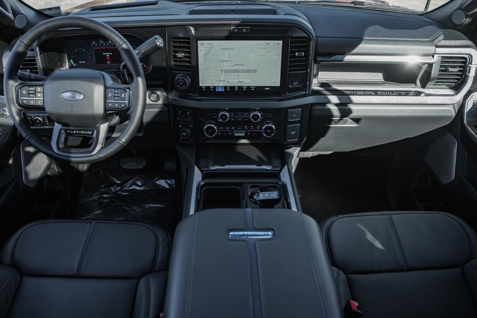 2026 Ford Super Duty F-350 SRW Platinum