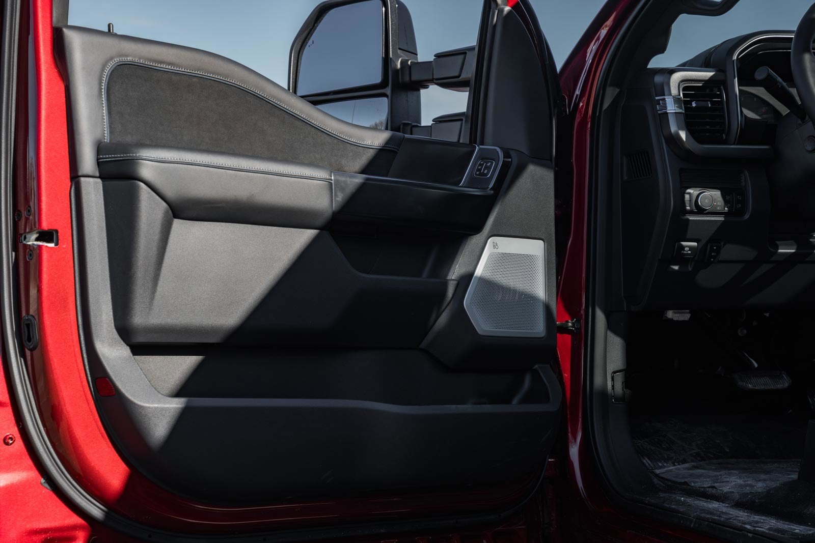 2026 Ford Super Duty F-350 SRW Platinum