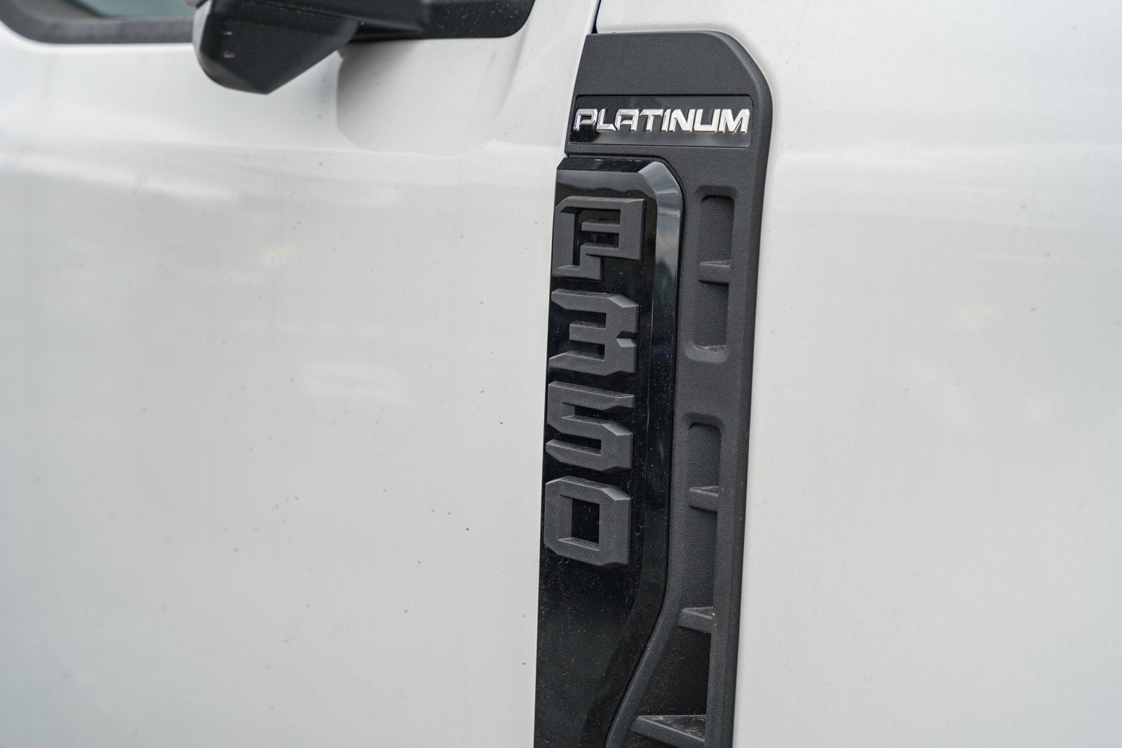 2026 Ford Super Duty F-350 SRW Platinum