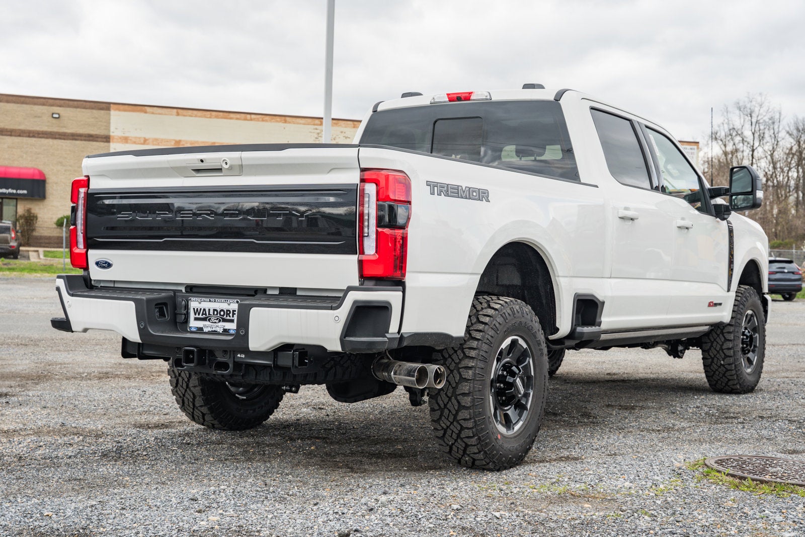 2026 Ford Super Duty F-350 SRW Platinum