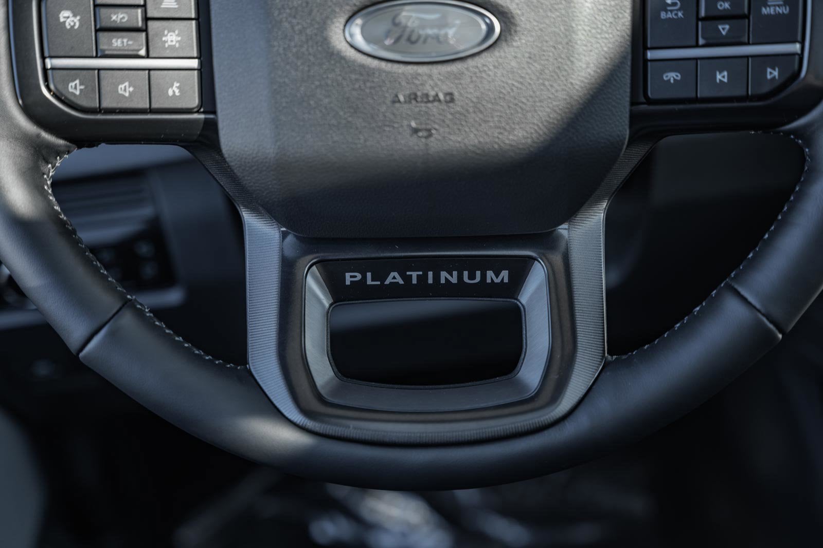 2026 Ford Super Duty F-350 SRW Platinum