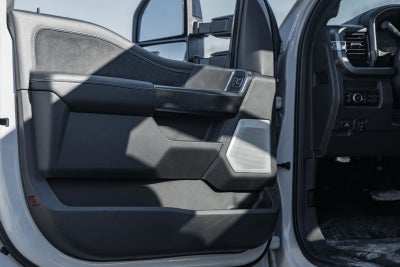 2026 Ford Super Duty F-350 SRW Platinum