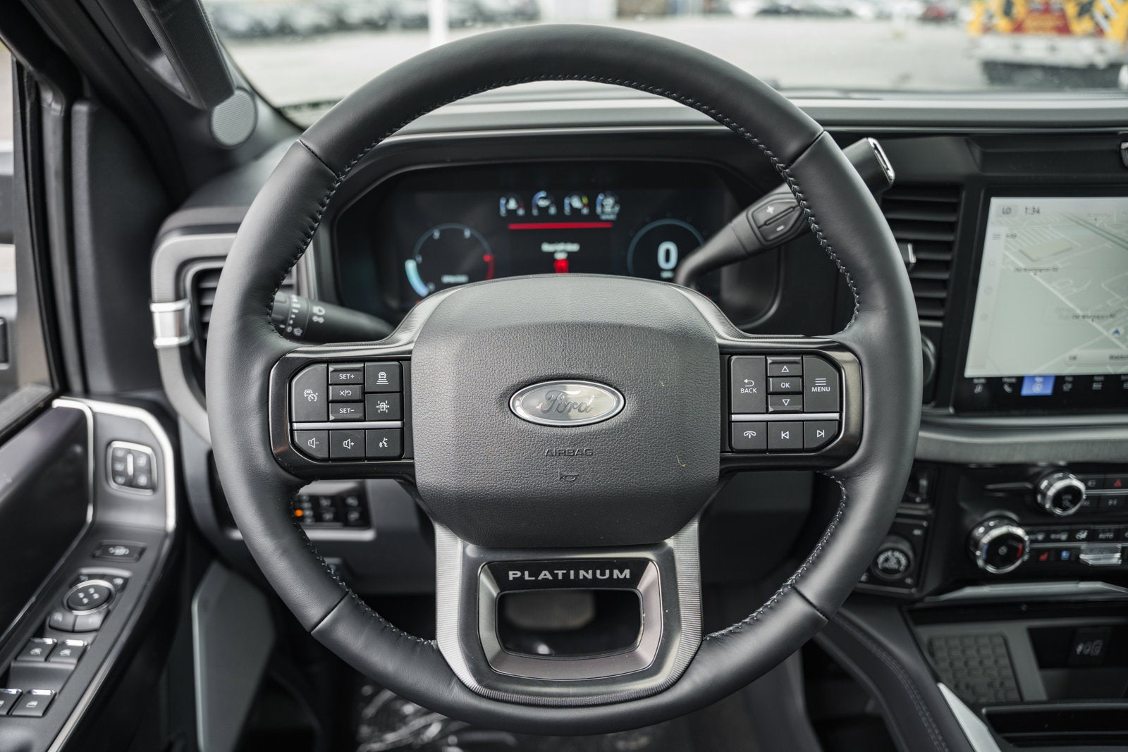 2026 Ford Super Duty F-350 SRW Platinum