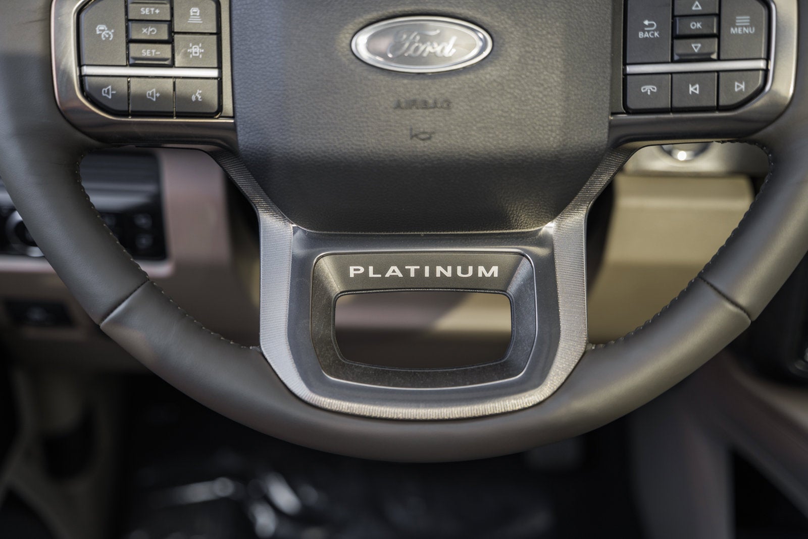 2026 Ford Super Duty F-350 SRW Platinum