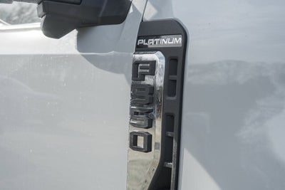 2026 Ford Super Duty F-350 SRW Platinum