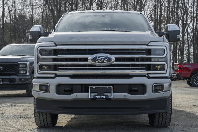 2026 Ford Super Duty F-350 SRW Platinum