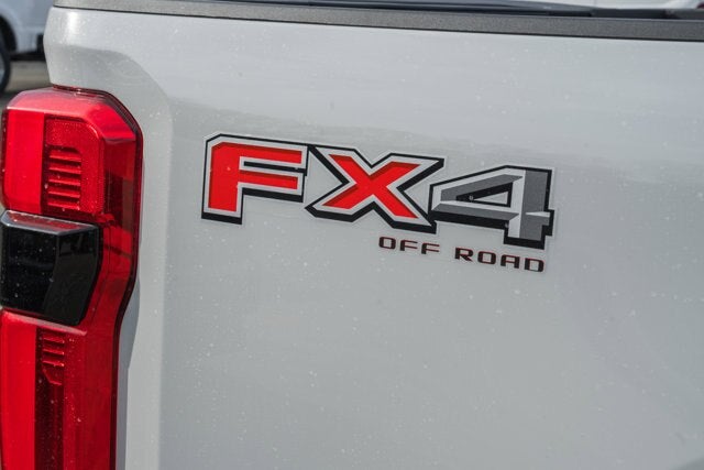 2026 Ford Super Duty F-350 SRW Platinum