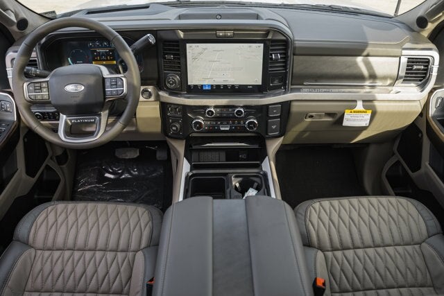 2026 Ford Super Duty F-350 SRW Platinum