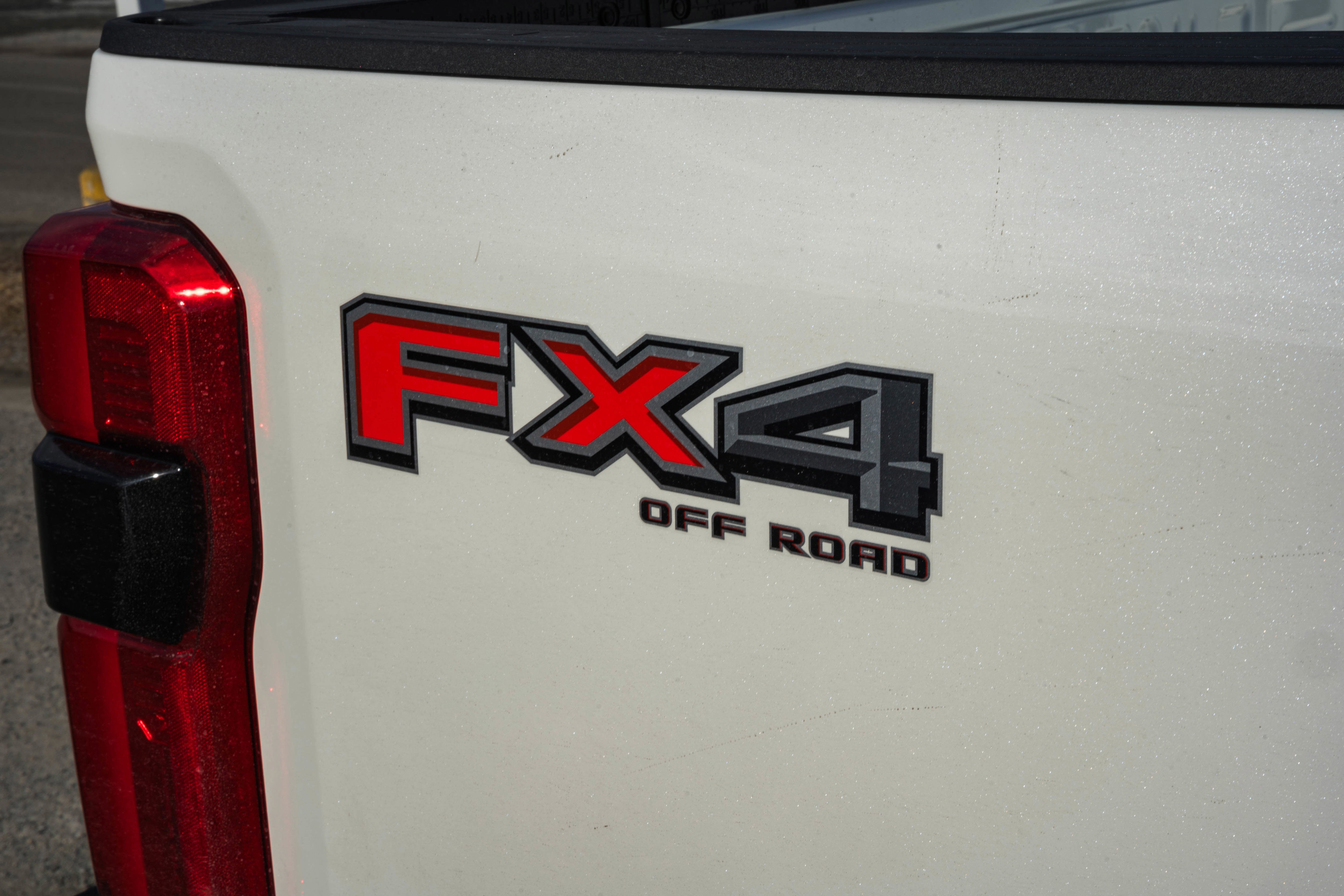 2026 Ford Super Duty F-350 SRW Platinum