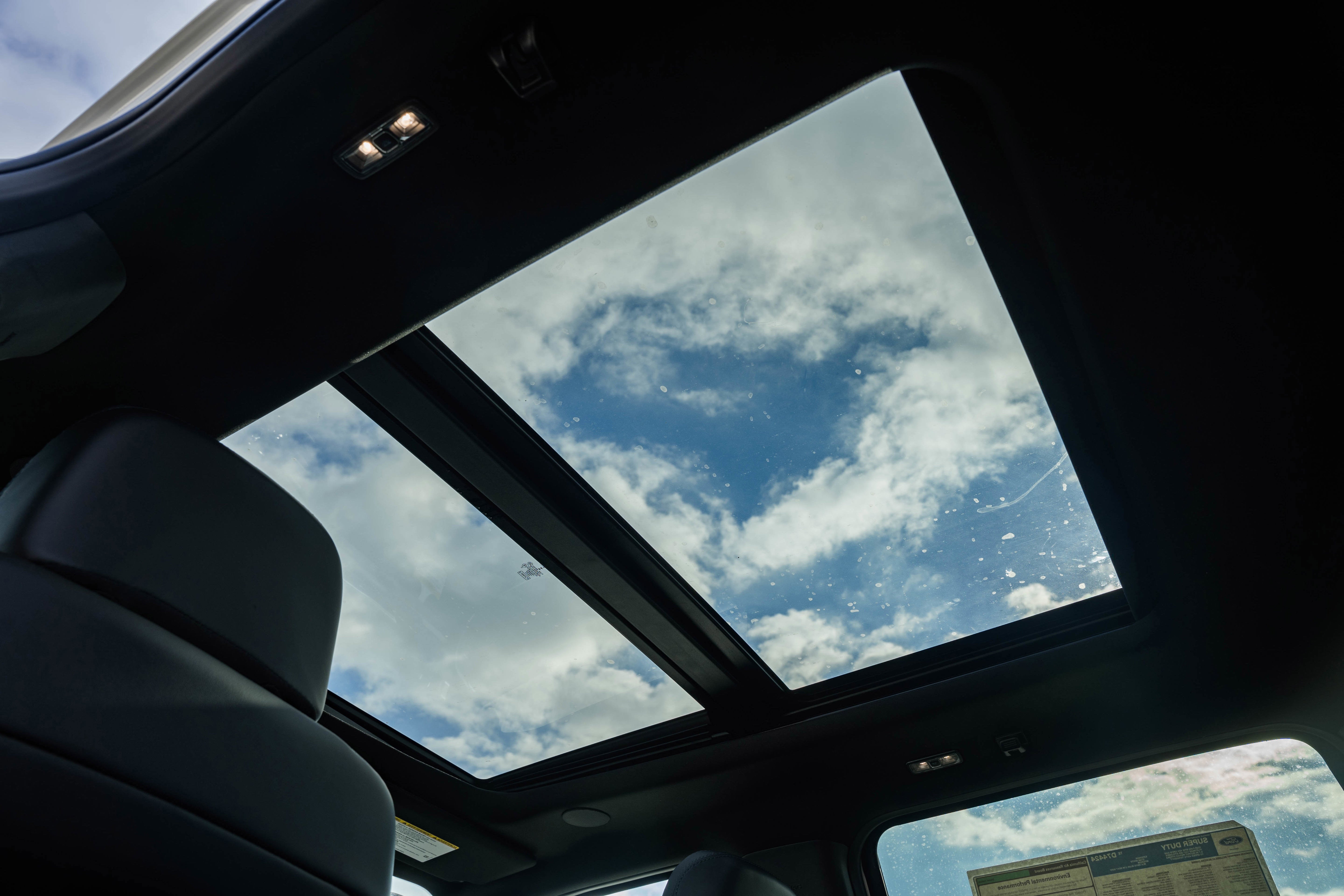 2026 Ford Super Duty F-350 SRW Platinum