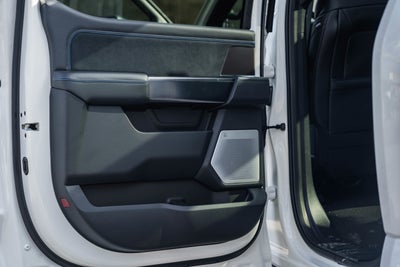 2026 Ford Super Duty F-350 SRW Platinum