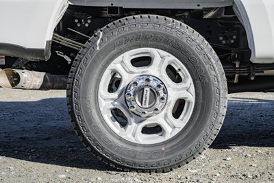 2026 Ford Super Duty F-350 SRW XLT