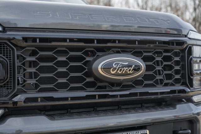 2026 Ford Super Duty F-350 SRW LARIAT