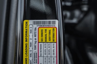 2026 Ford Super Duty F-350 SRW LARIAT