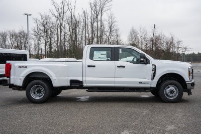2026 Ford Super Duty F-350 DRW XL