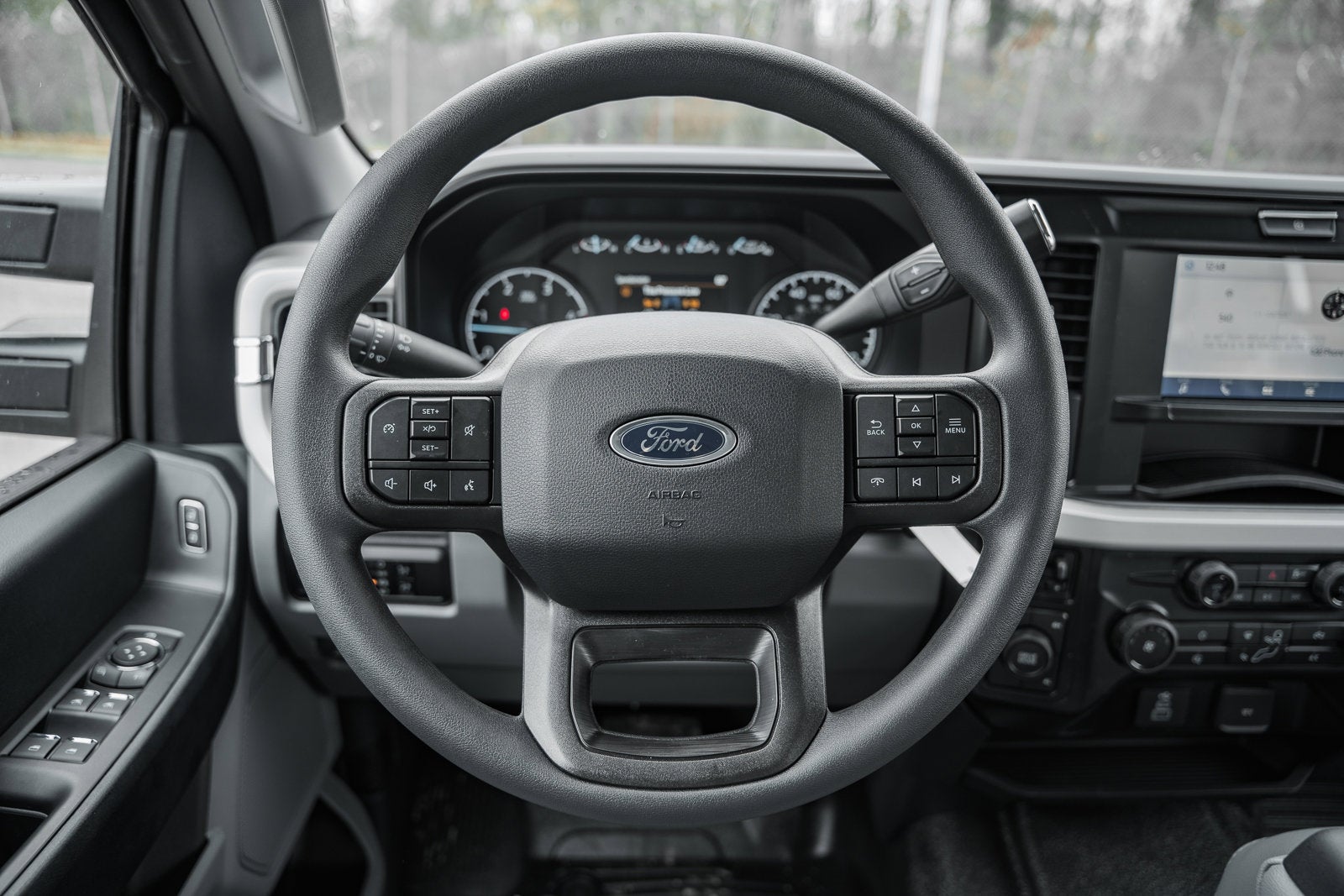 2026 Ford Super Duty F-350 DRW XL