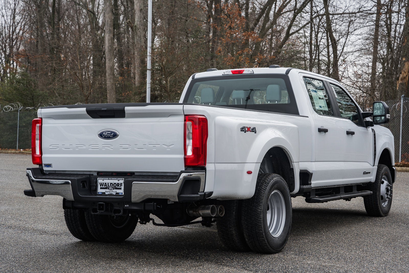 2026 Ford Super Duty F-350 DRW XL
