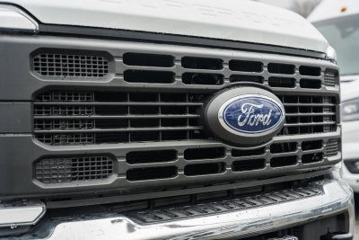 2026 Ford Super Duty F-350 DRW XL