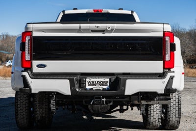 2026 Ford Super Duty F-450 DRW Platinum DRW