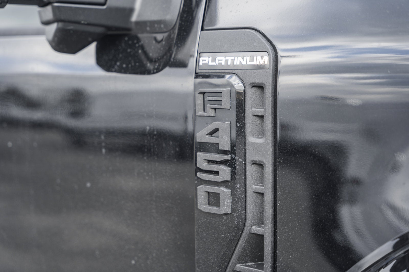 2026 Ford Super Duty F-450 DRW Platinum DRW