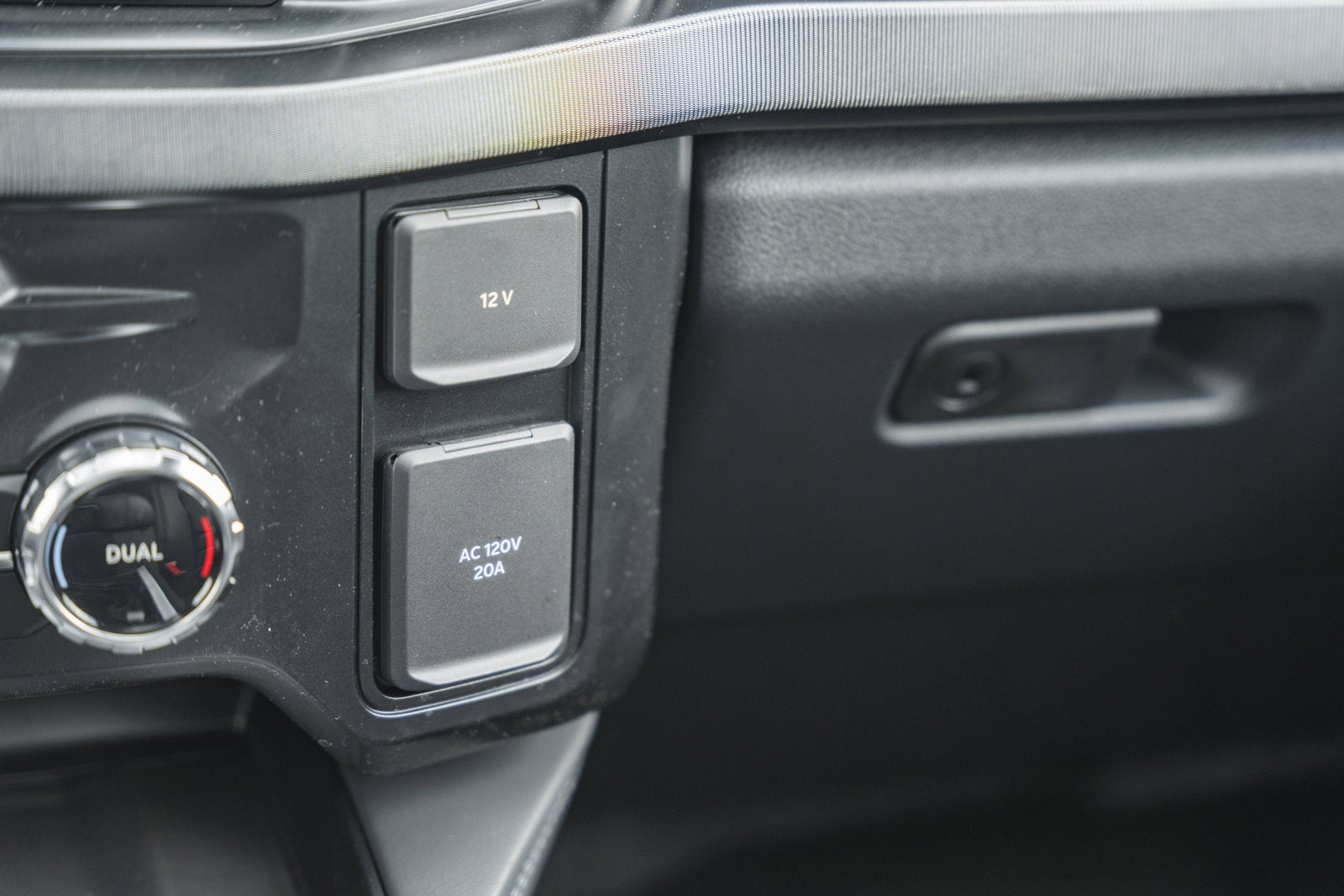 2026 Ford Super Duty F-450 DRW Platinum DRW