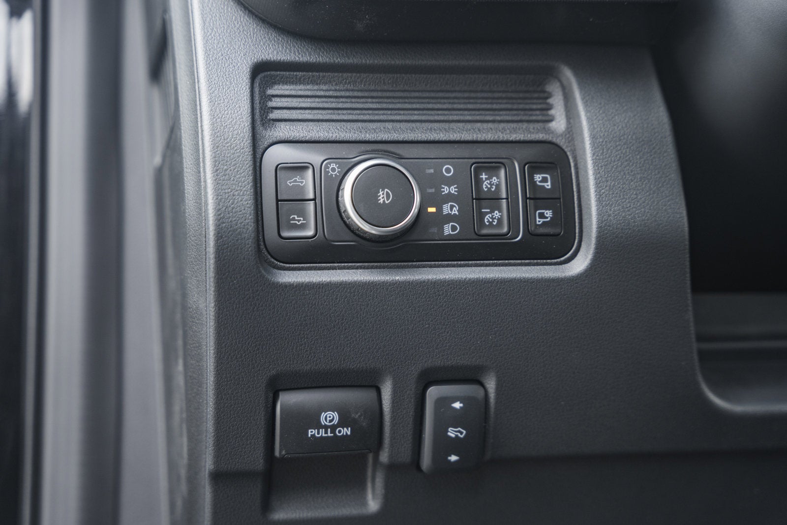 2026 Ford Super Duty F-450 DRW Platinum DRW