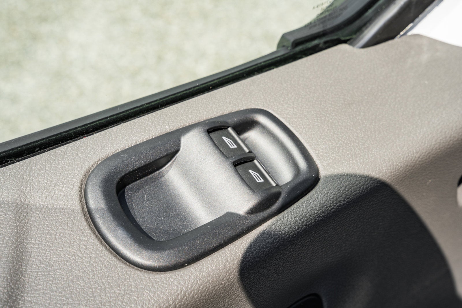 2025 Ford Transit Cargo Van T-350 148" Med Rf 9500 GVWR RWD