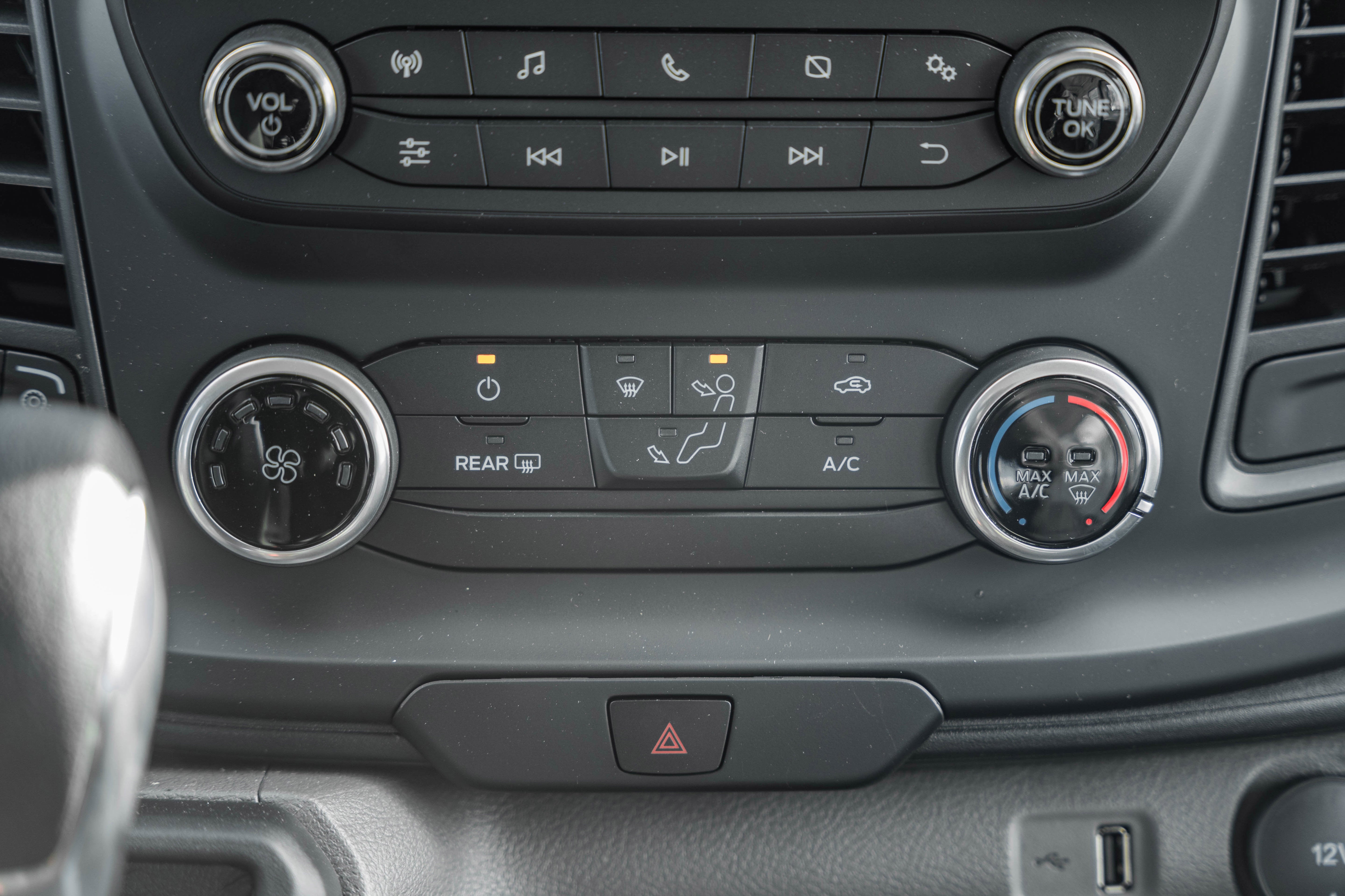 2024 Ford Transit Cargo Van Cargo Van