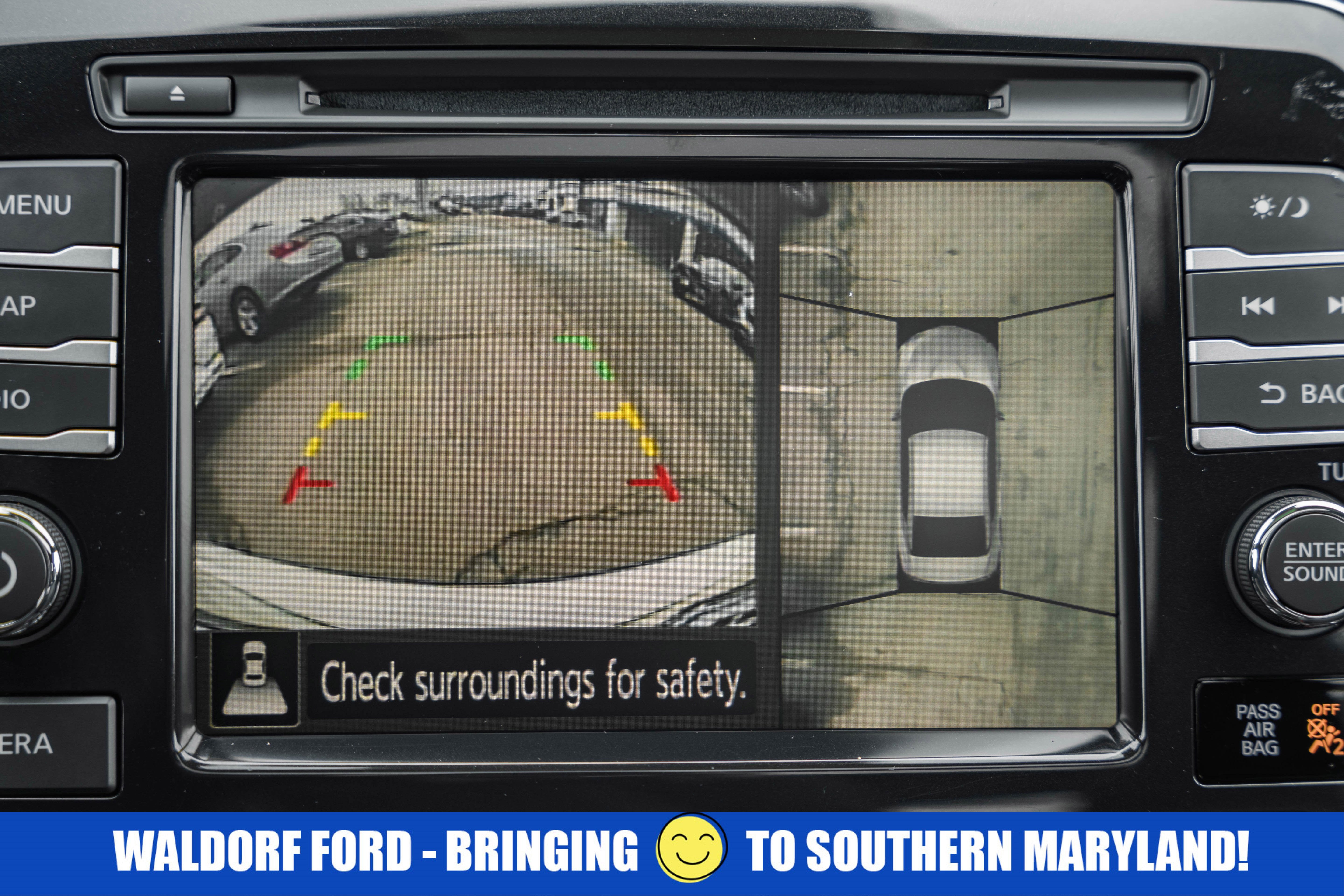 2023 Nissan Maxima SR