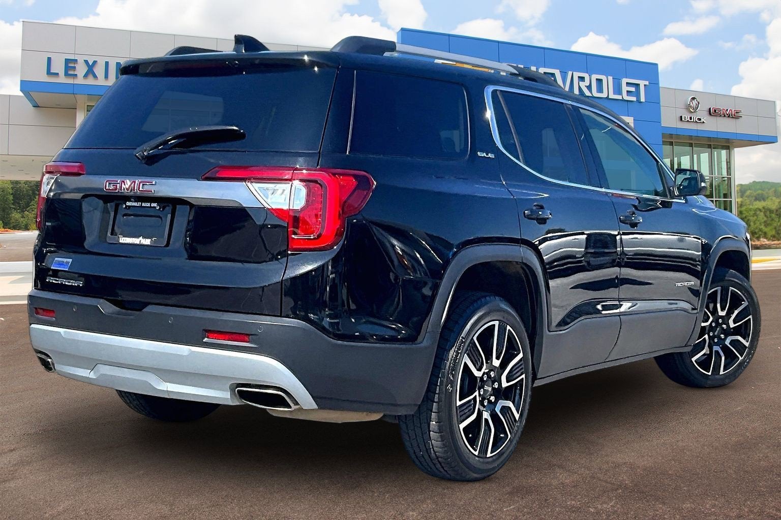 2022 GMC Acadia SLE