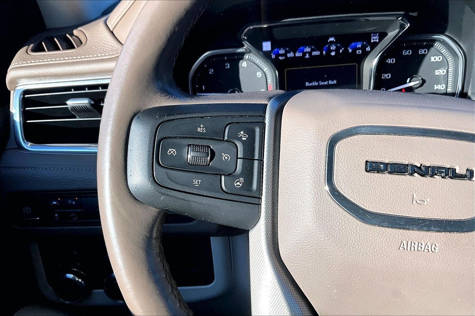 2021 GMC Yukon XL Denali