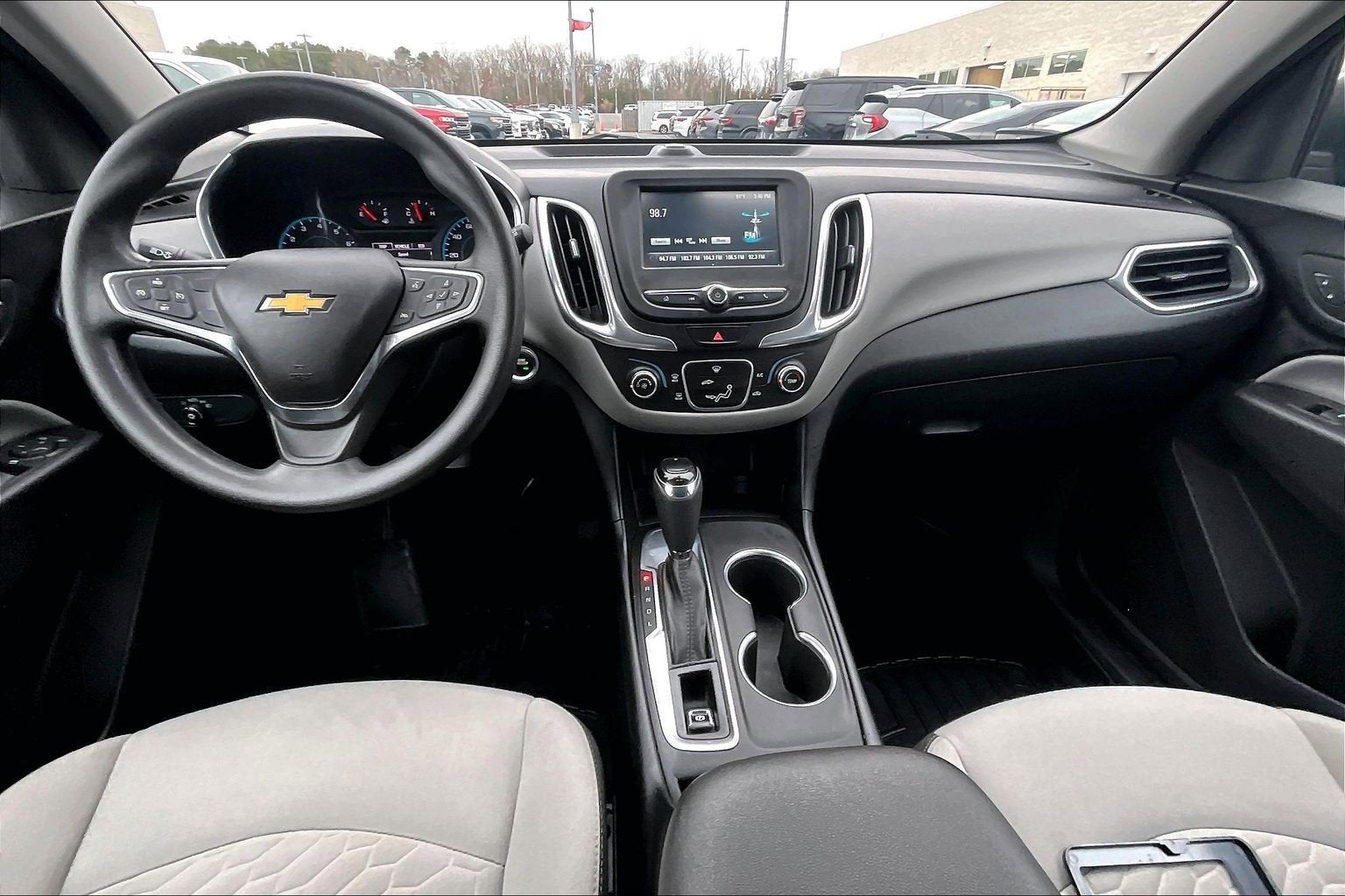 2018 Chevrolet Equinox LS
