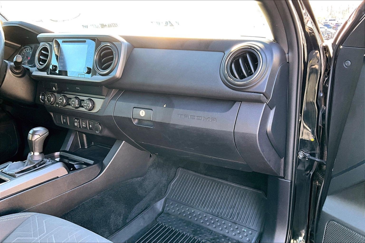 2019 Toyota Tacoma SR V6