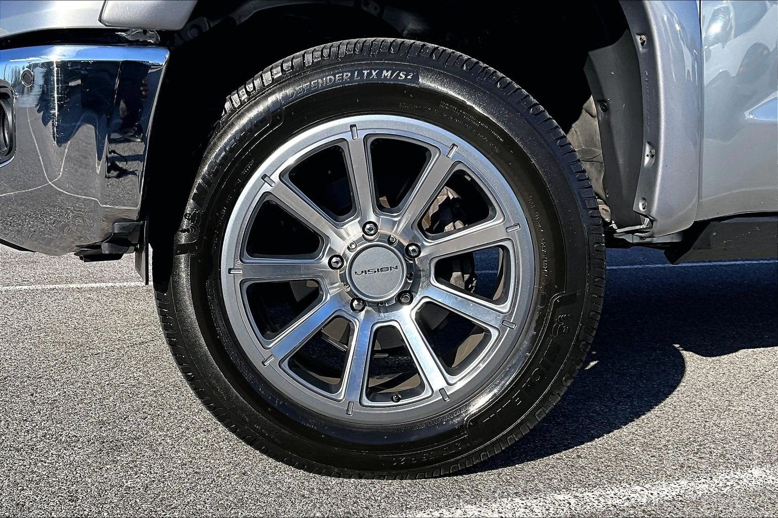 2018 Toyota Tundra Limited 5.7L V8